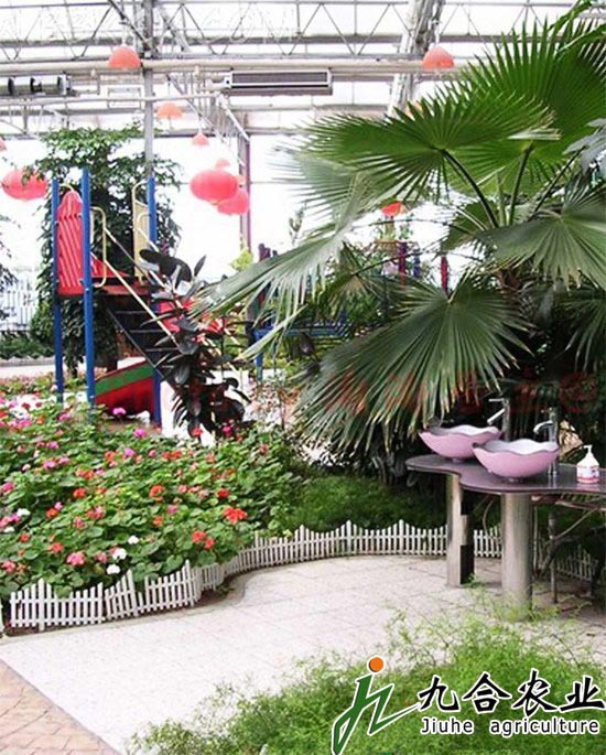 山東淄博梓橦山滑雪場生態(tài)餐廳（陽光板智能溫室）